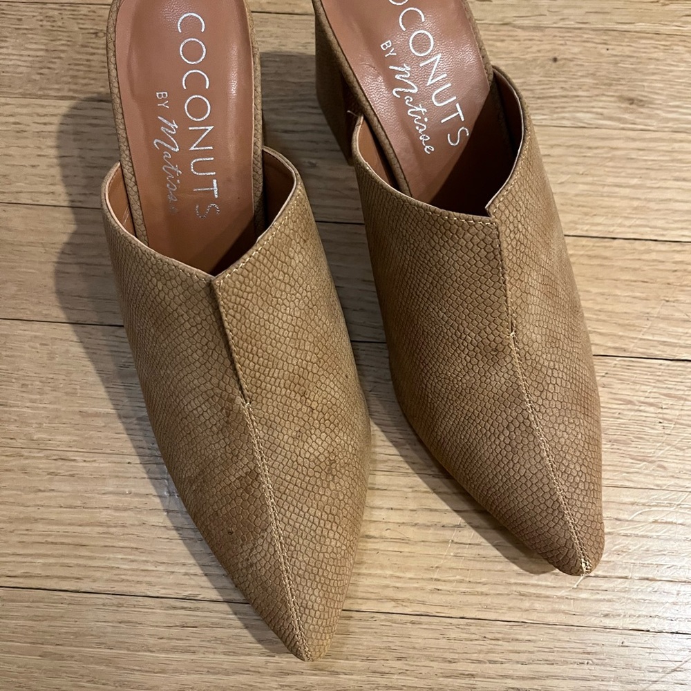 Coconuts by Matisse Tan Heeled Mules